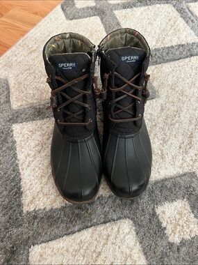 Sperry Black and Brown Quilted Lined Duck Boots